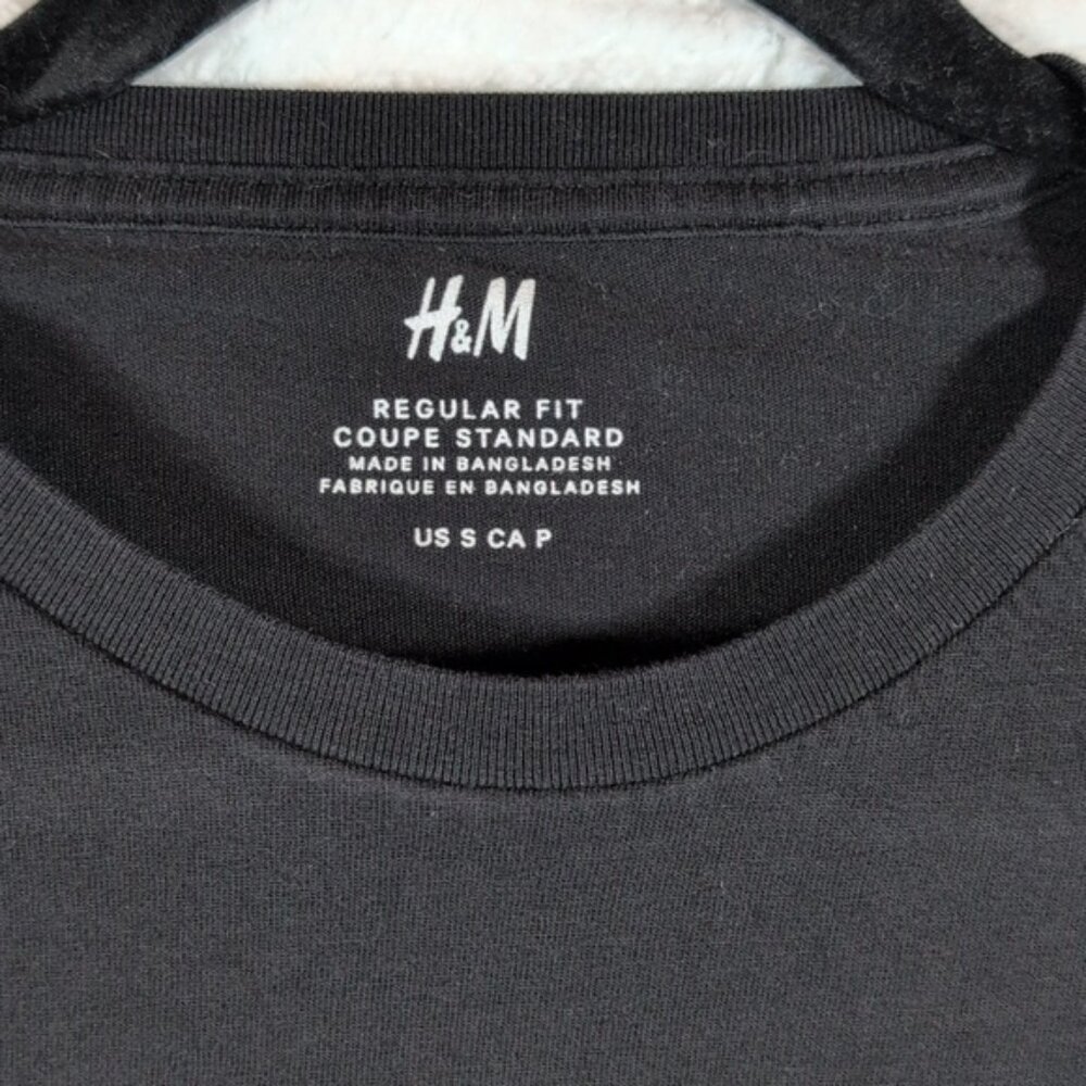 Nwot H&amp;M Classic Black Short Sleeve Crop Top Oversize - Picture 2 of 2